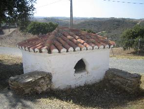 {short description of image}